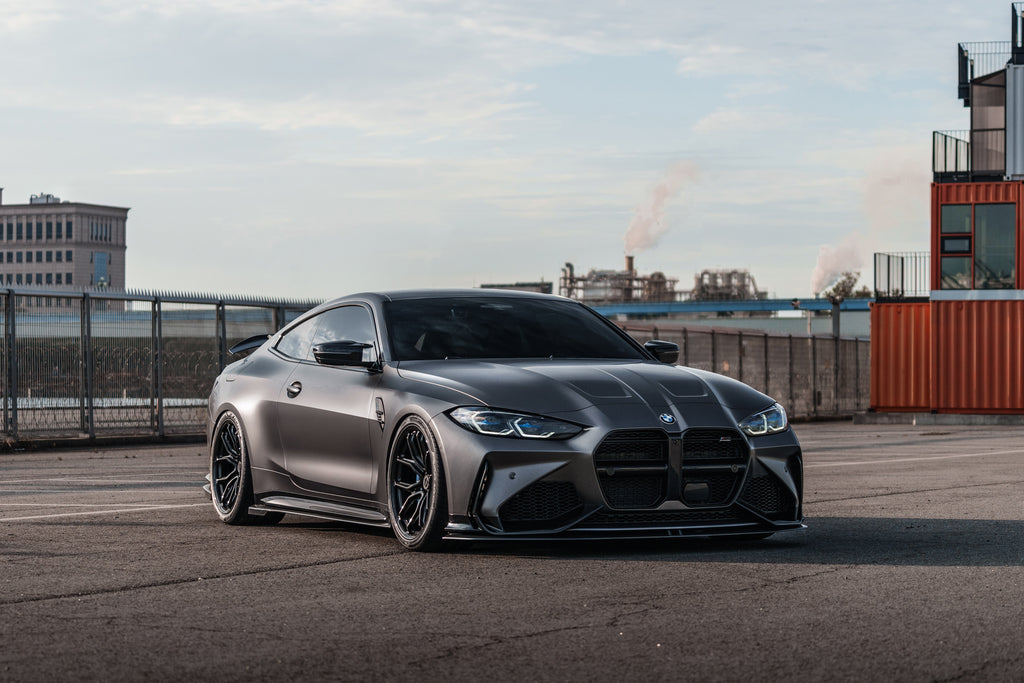 Matte BMW G8X in port location