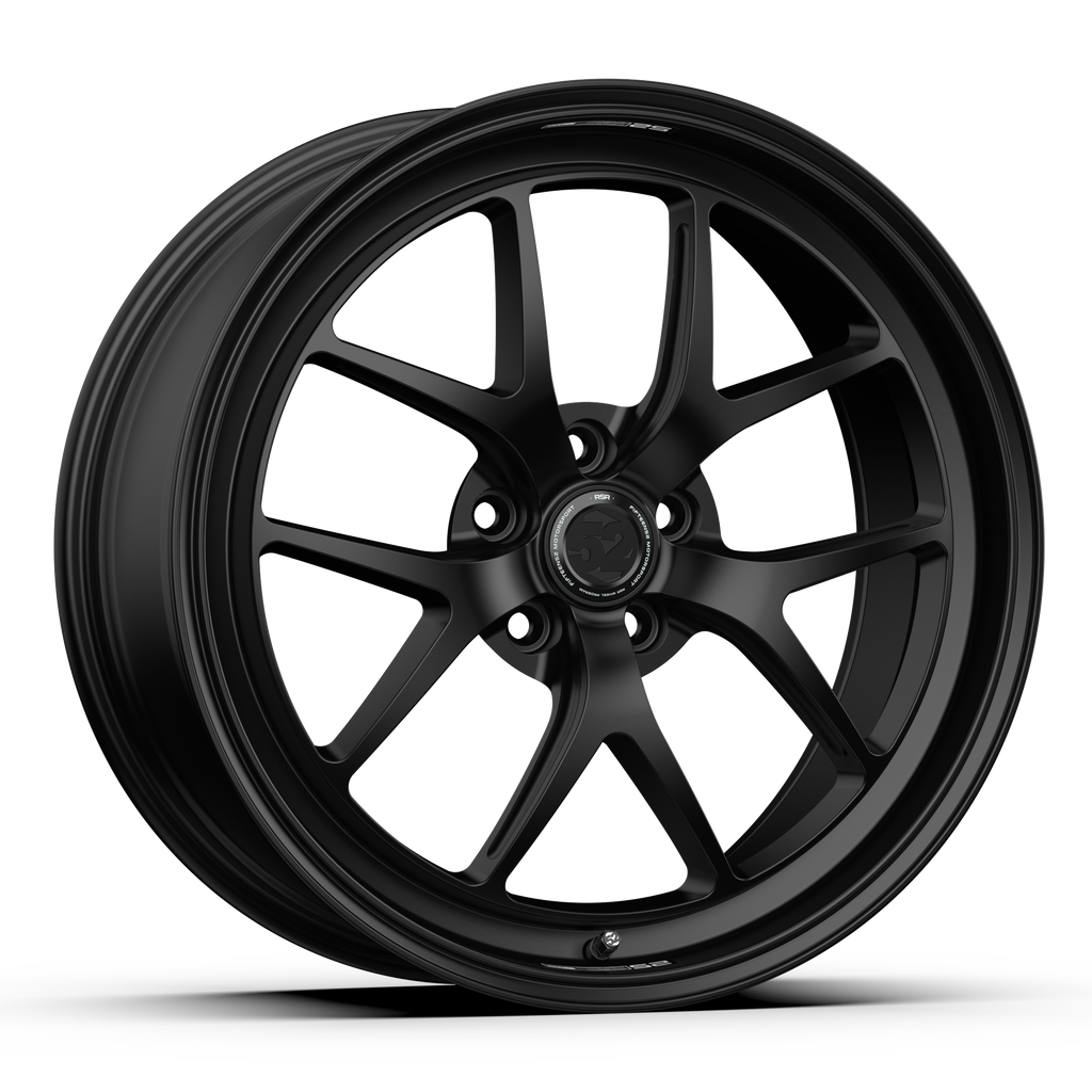 fifteen52 Sector RSR - Asphalt Black