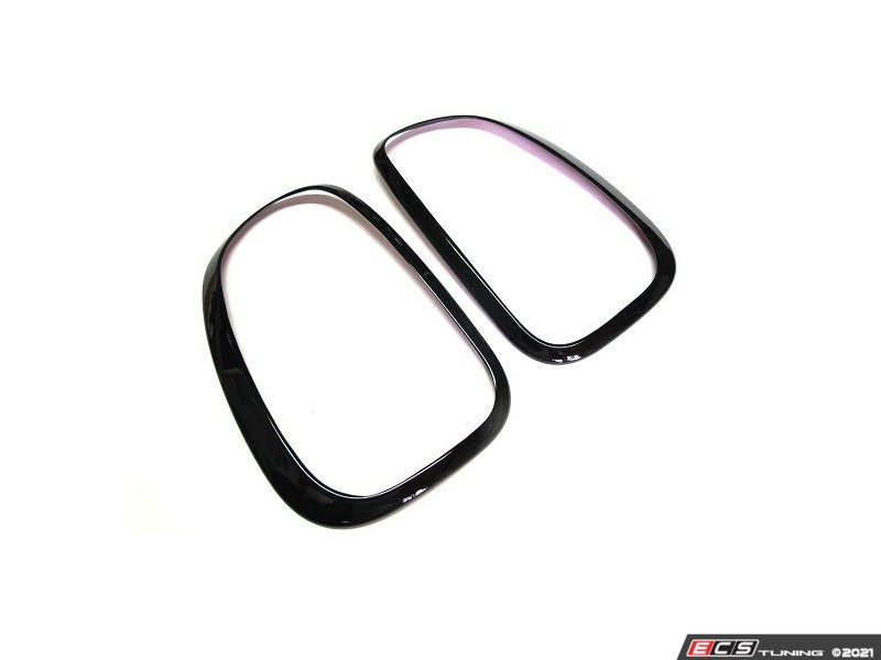 ECS Tuning Rear Taillight Black Surround - Set