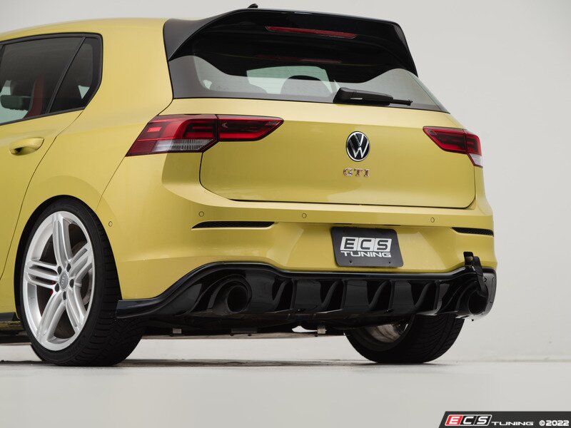 ECS Tuning Gloss Black Rear Diffuser & Hatch Spoiler Bundle - MK8 GTI