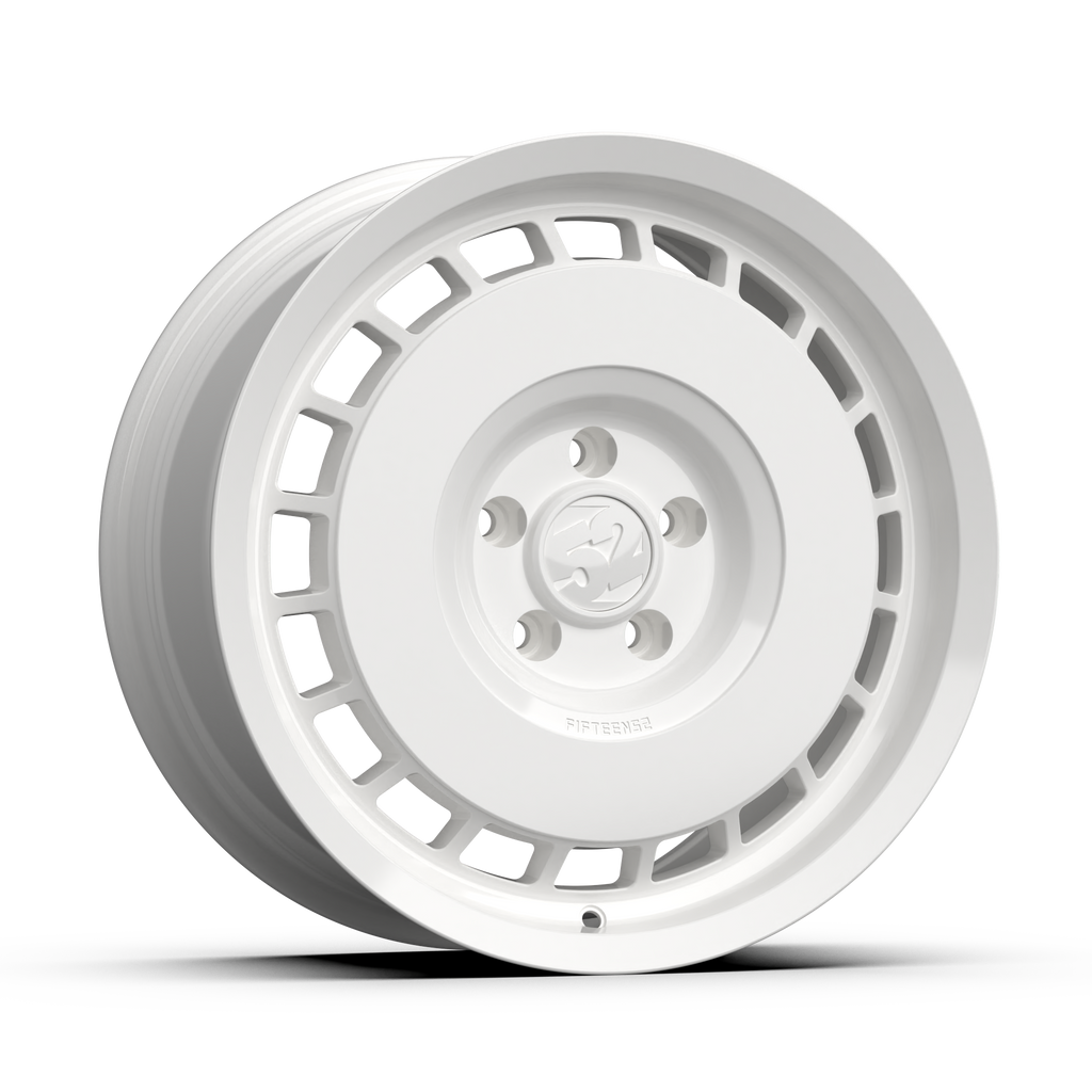 fifteen52 Evolution HD | High Offset - Classic White